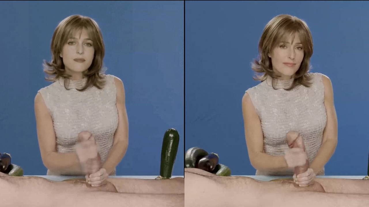 Gillian Anderson demonstrates her handjob skills